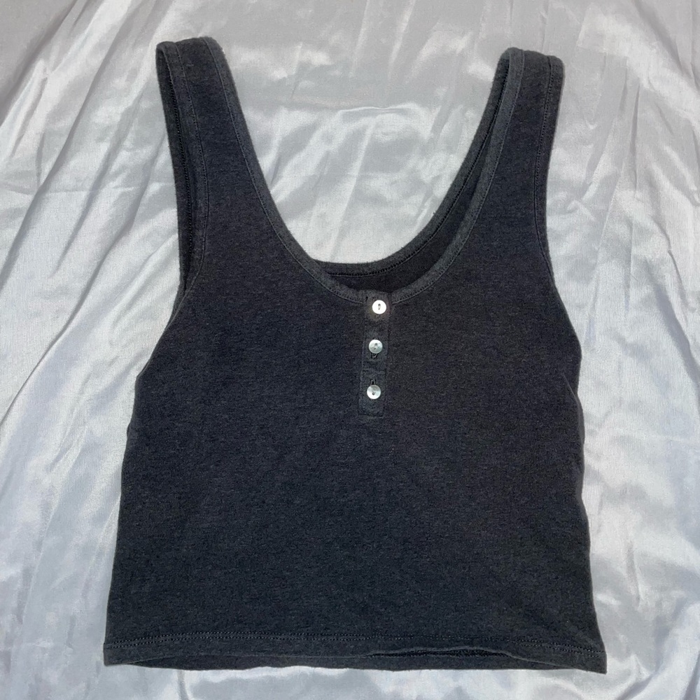 Cozy grey buttoned crop top